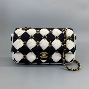 Chanel Women Pre-Loved Bag Very Good Condition